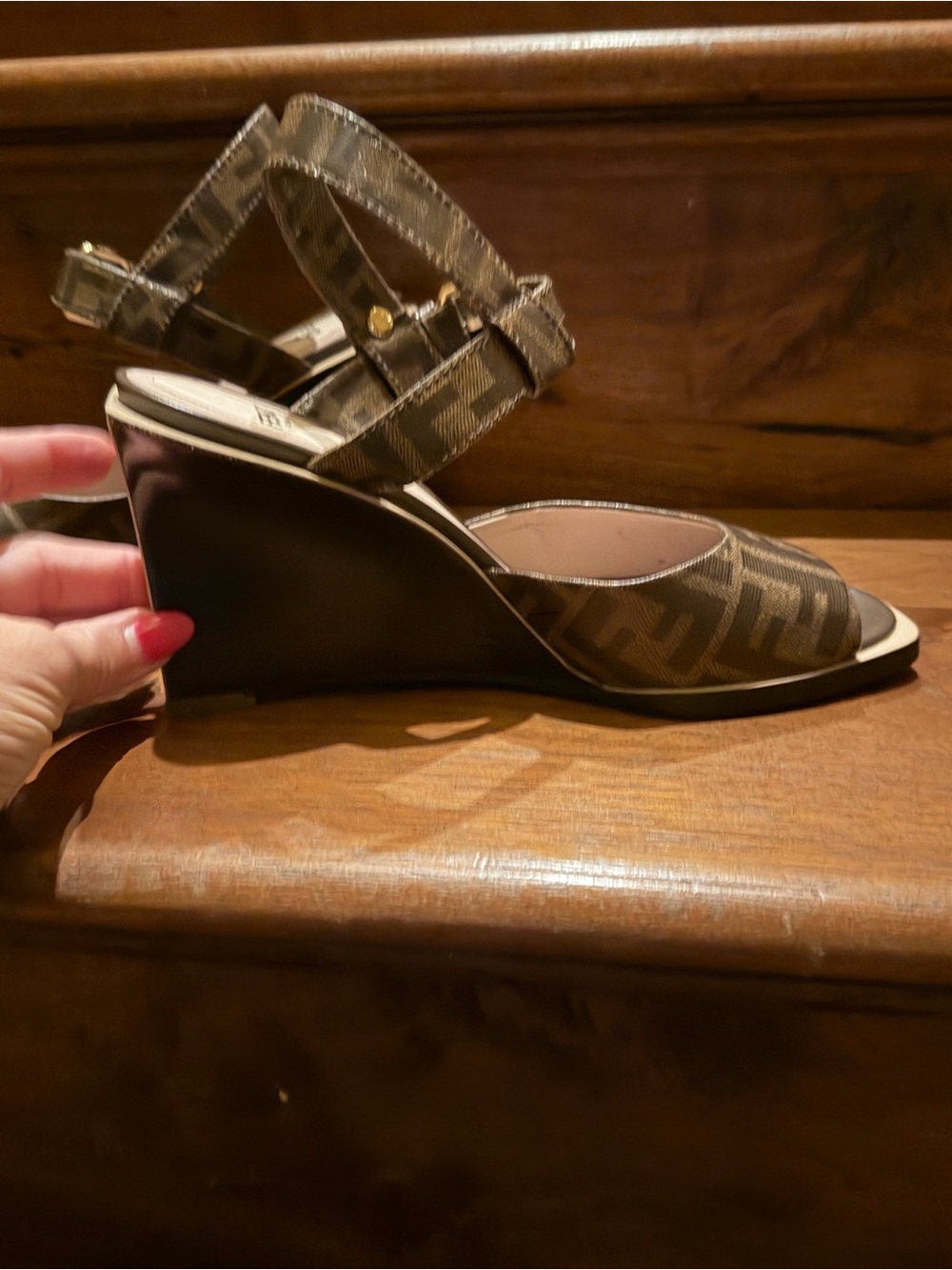 Fendi Brown Monogram Block Heel Sandals with Cream Platform size 38 (7.5). - Picture 4 of 9
